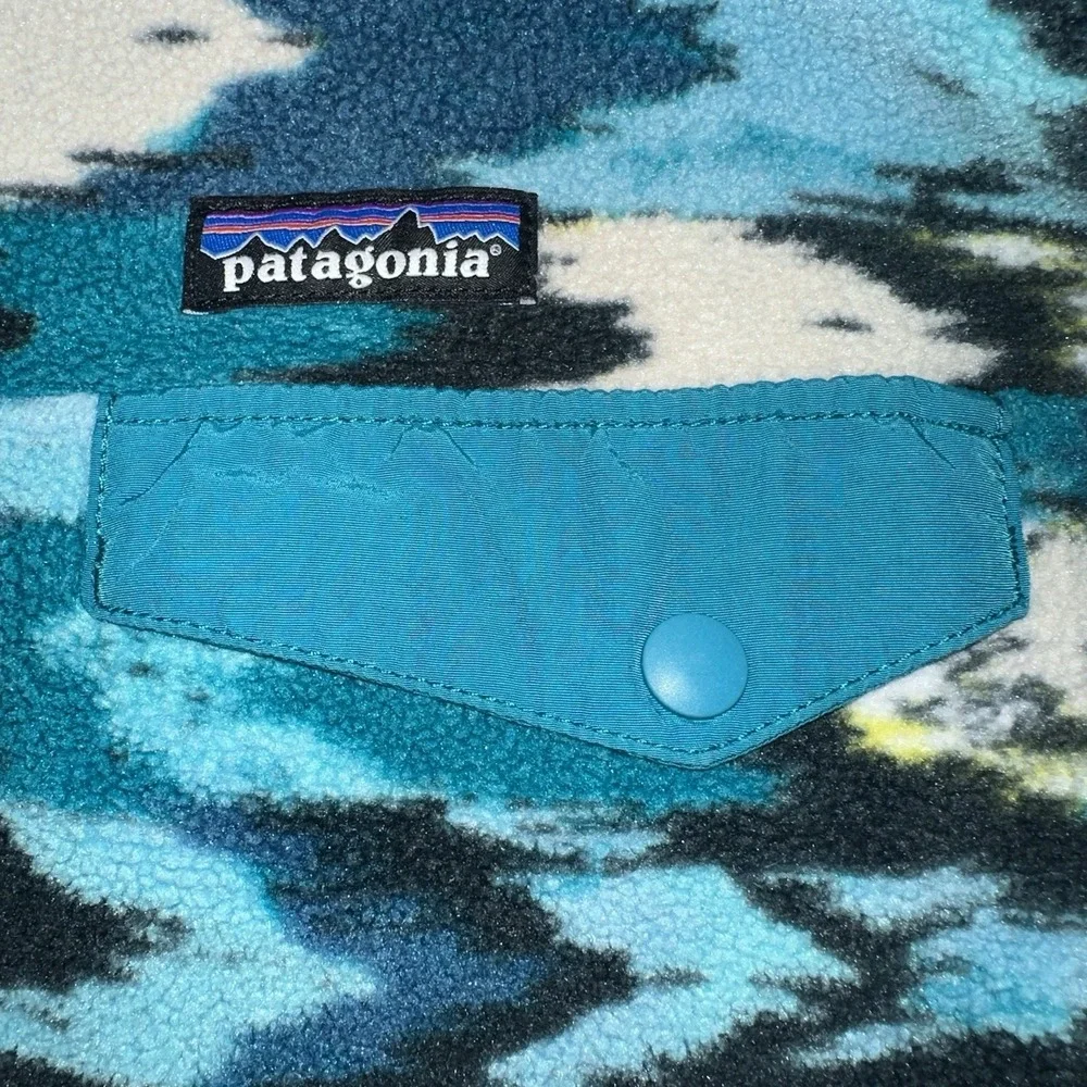 Patagonia pullover good